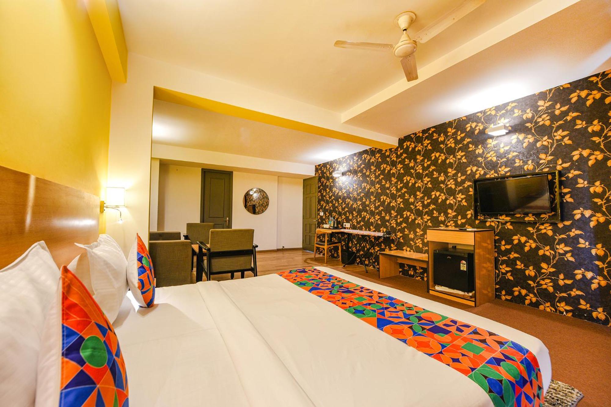 Fabhotel Old Meple Leaf Gurgaon Exterior foto